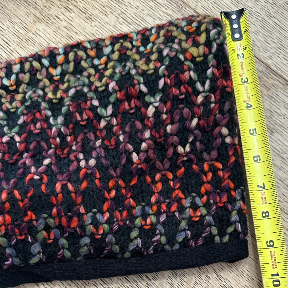 Colorful Warm Infinity Scarf women’s - Picture 7 of 8